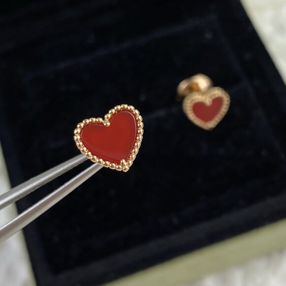 Van Cleef & Arpels earrings